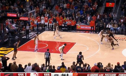 开云APP-老鹰菜鸟空接绝杀老爸 关键球对决猛龙被上课