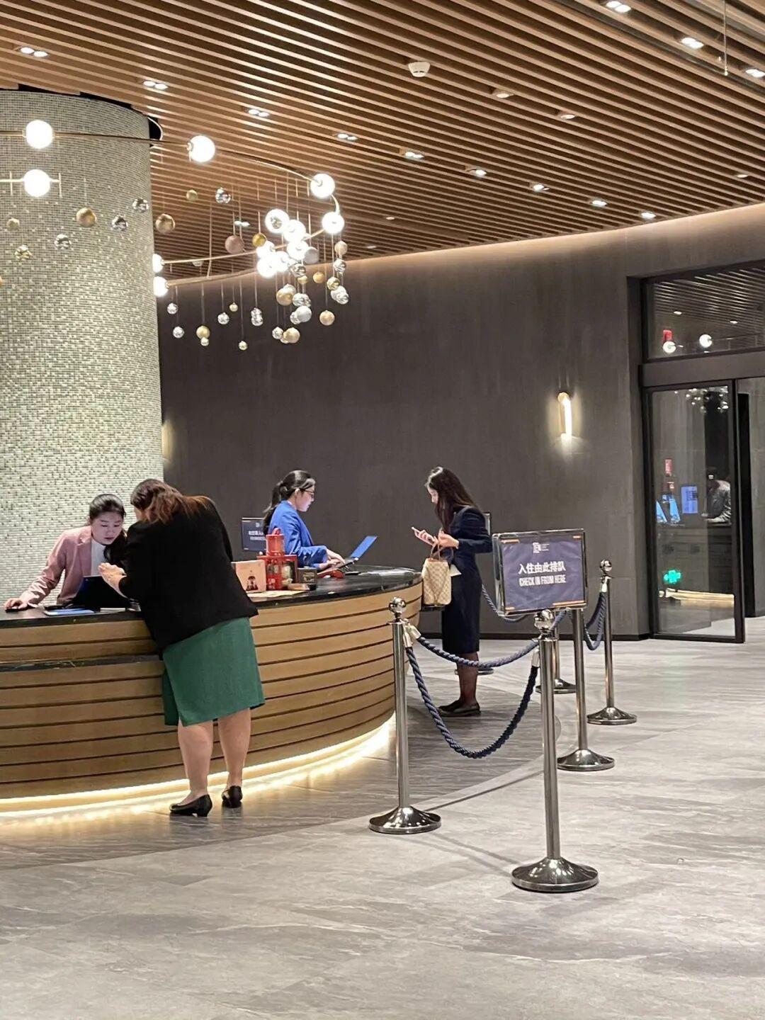 开云官网-五星级酒店带人不登记可以吗？网友：又是上网涨见识的一天！